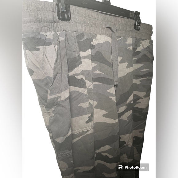 Splendid jogger Camo pants women’s XLARGE side pockets draw string - Picture 4 of 6